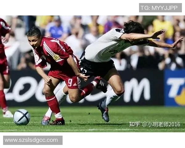 足球星2号闪耀赛场展现非凡实力引领球队不断创造全新辉煌